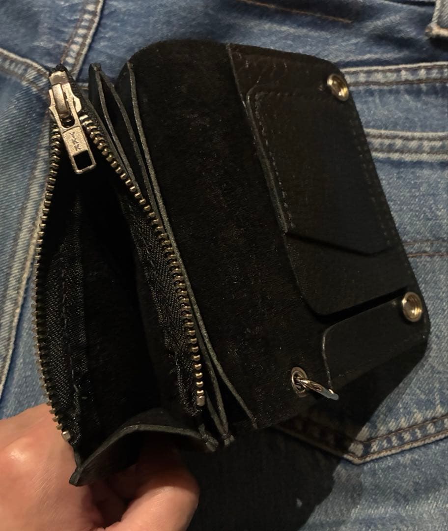 トラッカーウォレット　ミドルサイズ　シルバー925クロスコンチョ　シボ革