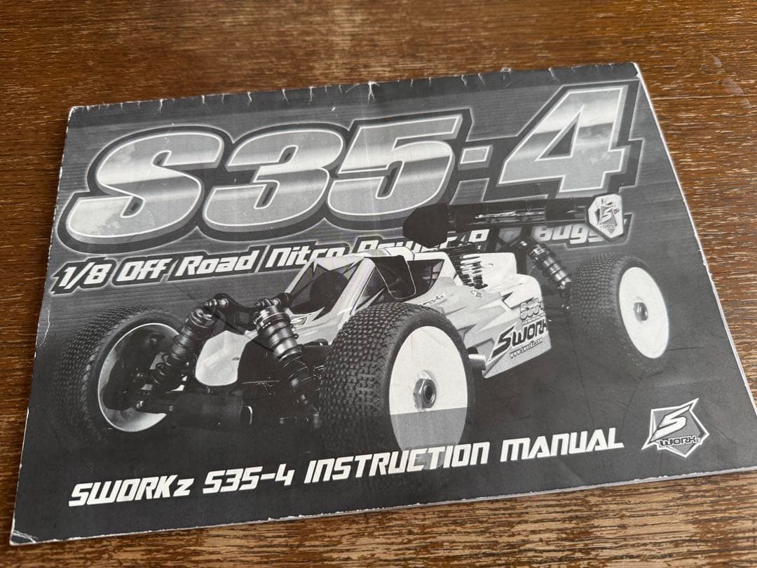 SWORKz S35-4 1/8 バギー エンジン付き