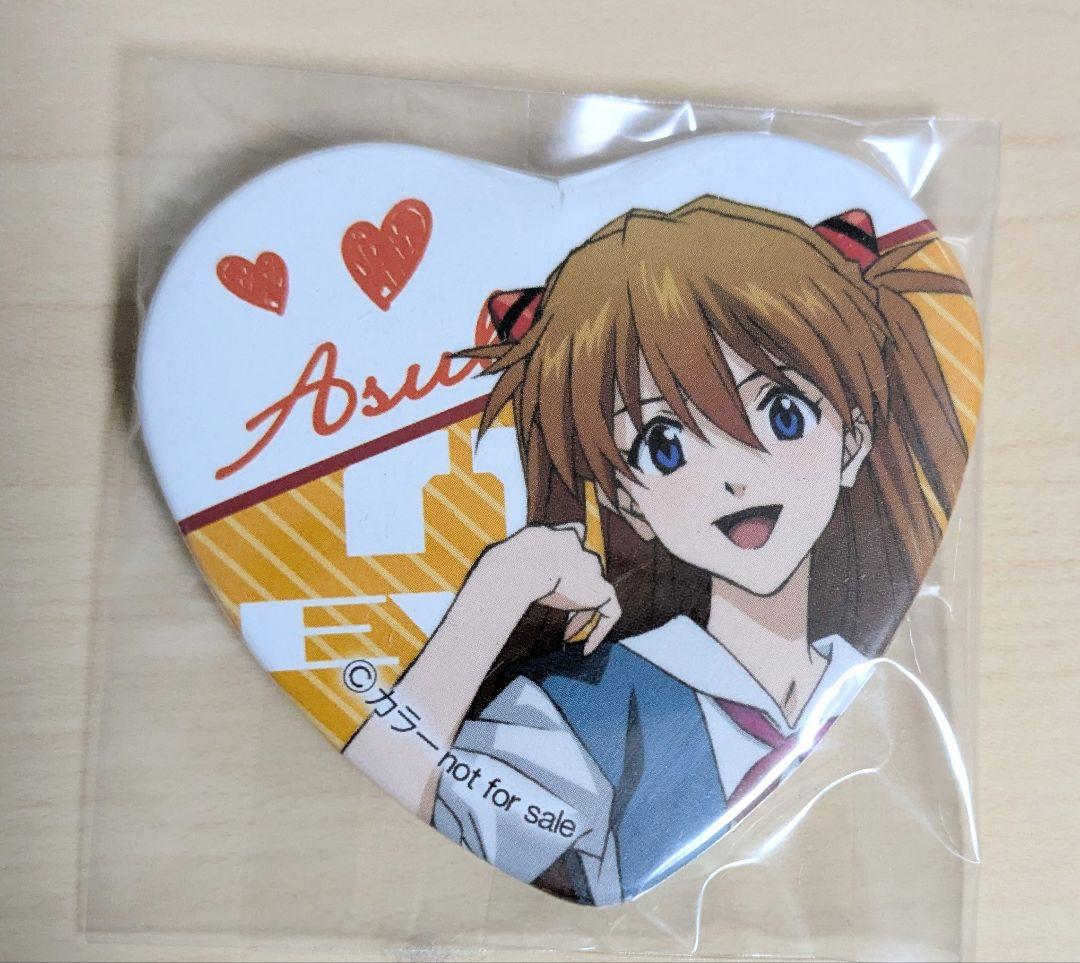 【未開封品】エヴァンゲリオン　アスカ　ハート型缶バッジ