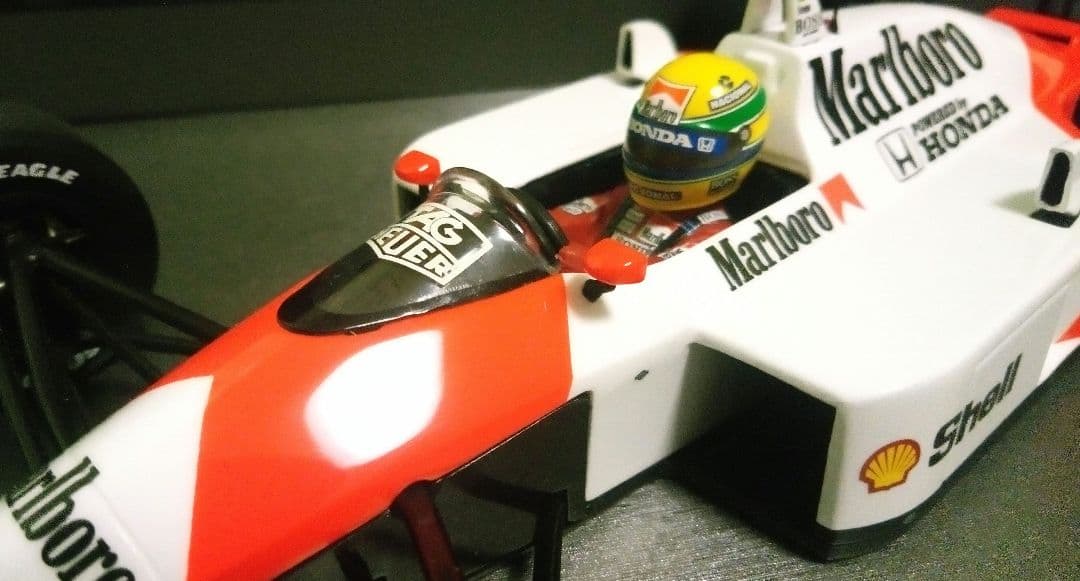 ミニチャンプス 1/18 F1 マクラーレン MP4/4 ホンダ A.セナ