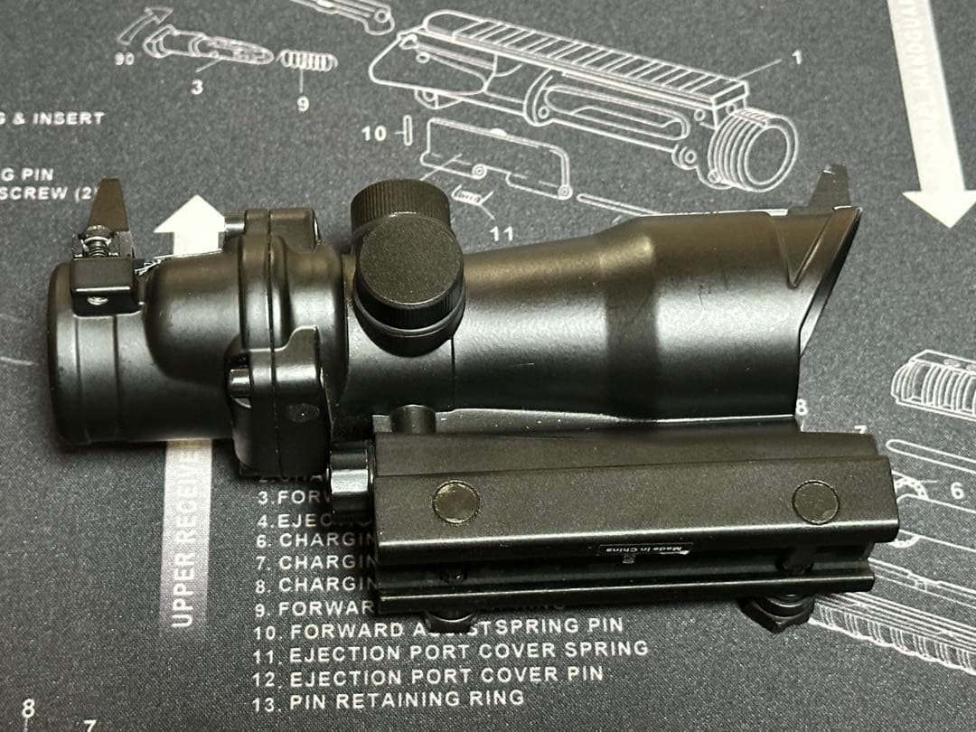 SURE HIT TRDF432 IR ACOG TYPE4×32収納ケース付き