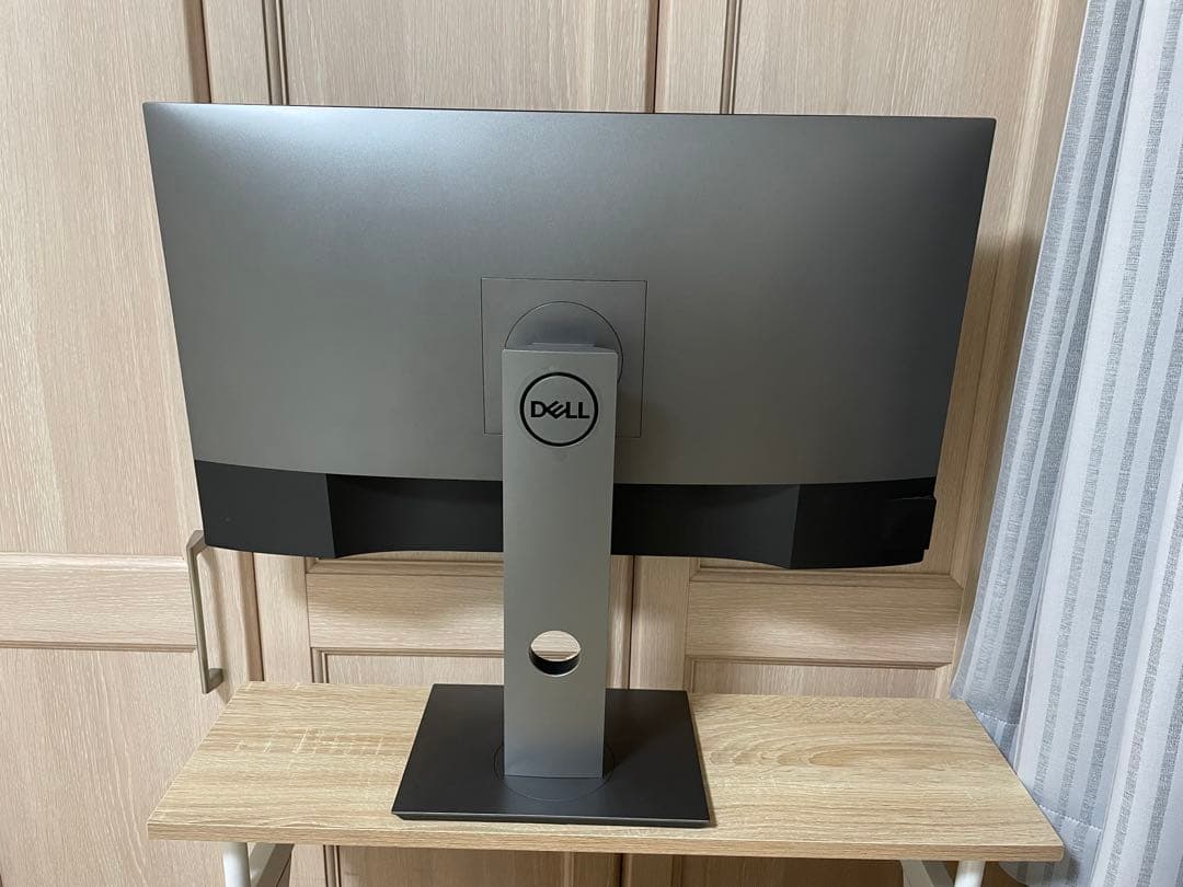 Dell U2720QM 27インチ 4K モニター USB Type-C