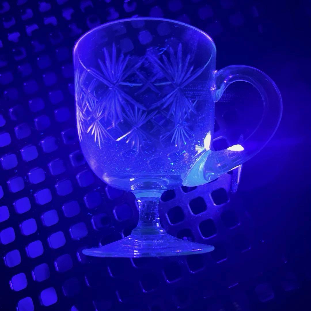 骨董　時代ガラス　ギヤマン　切子　耳付ききグラス　リキュールグラス　１客　ウラン