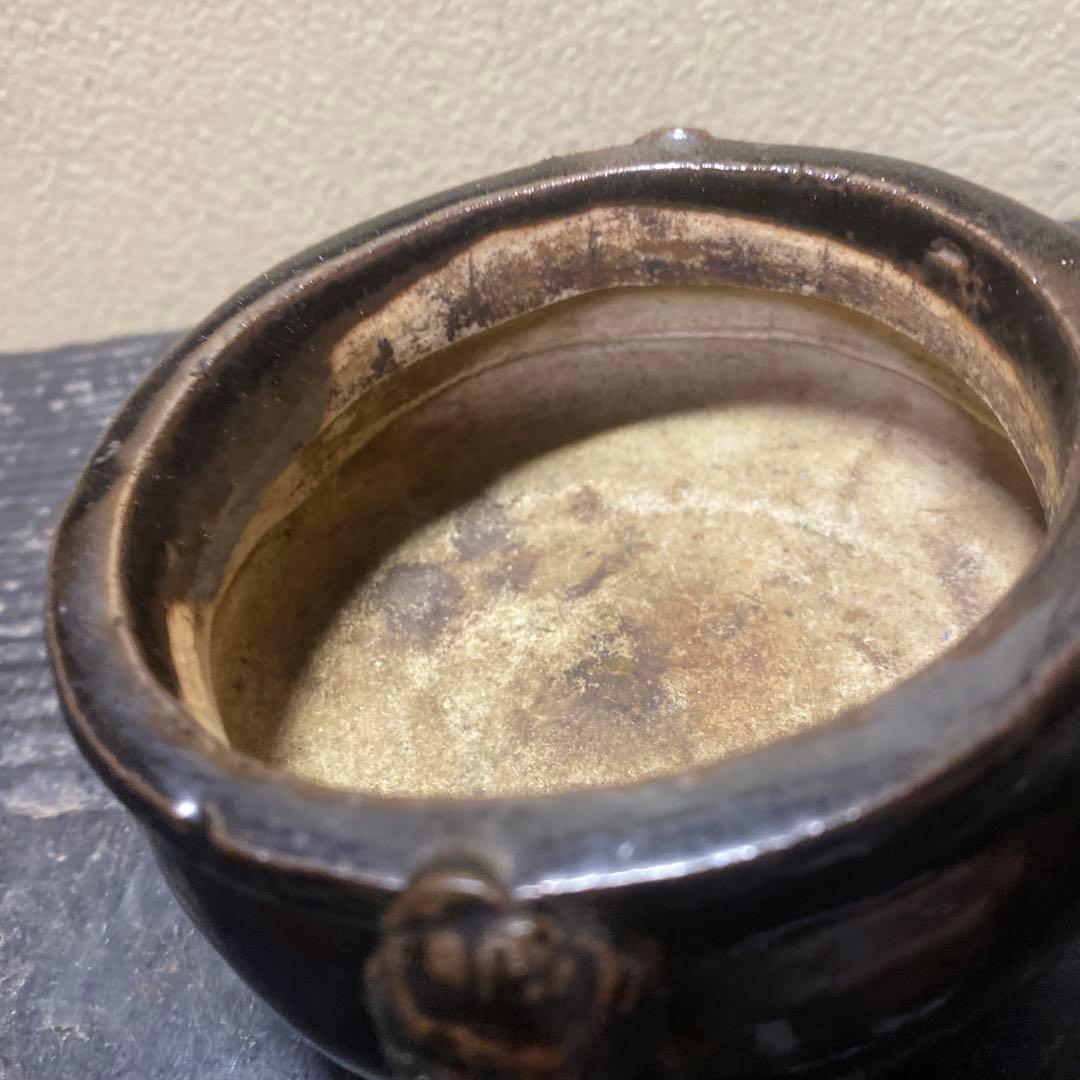 中国古玩　三つ足黒釉香炉7cm11cm