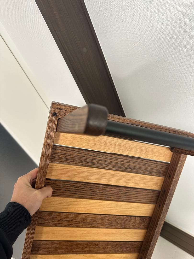 ブラックデザイン ハレテーブル　grindlodge生刷り