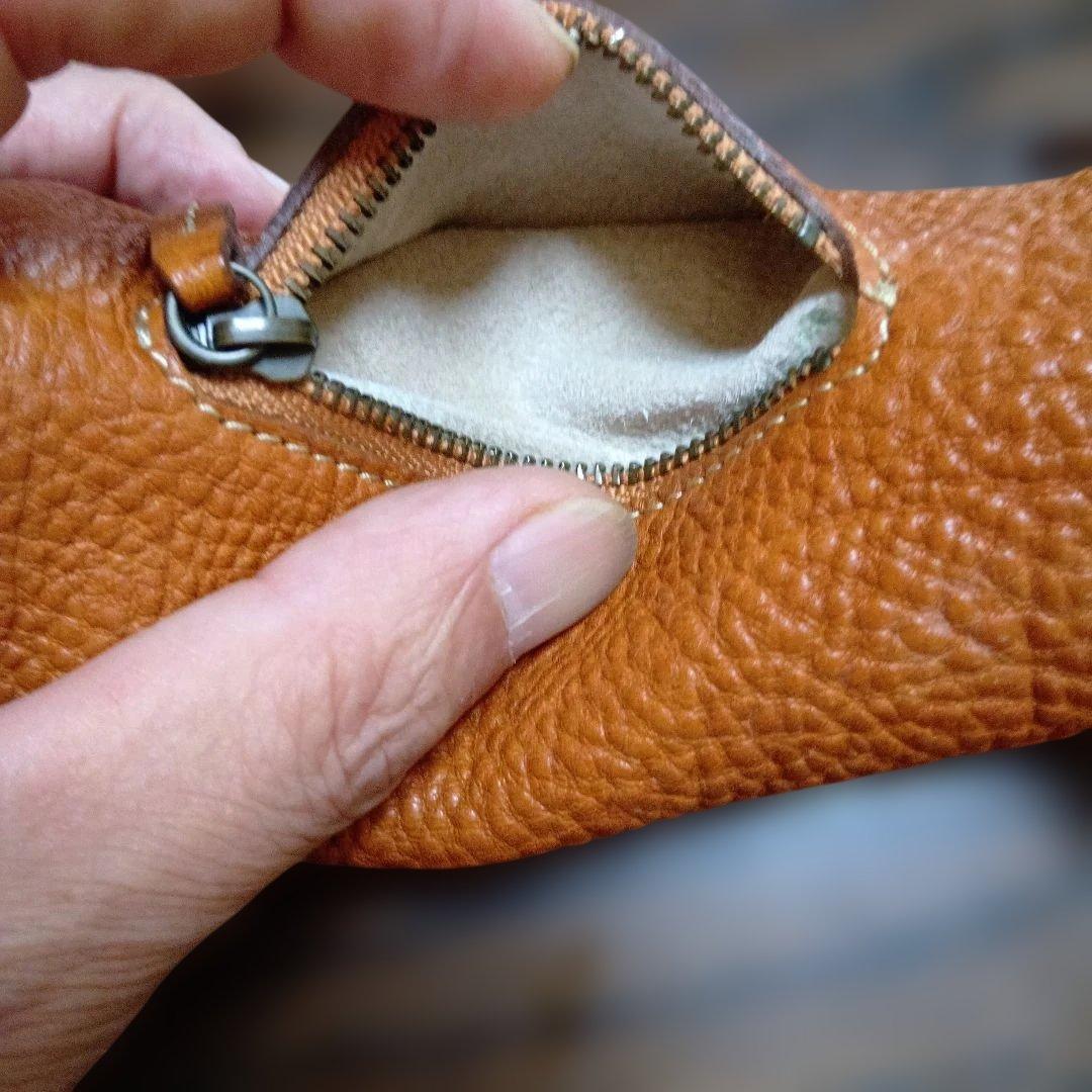 土屋鞄 トーンオイルヌメ革　シボ凸凹のドラム型ペンケース