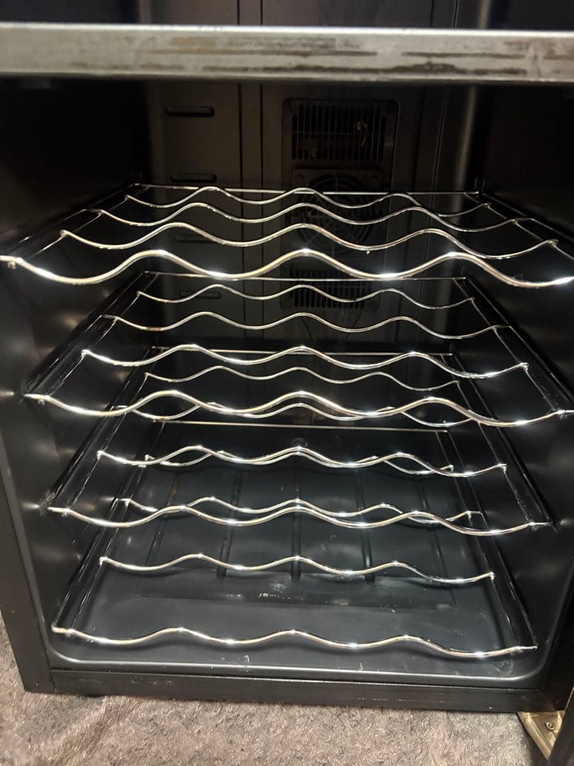 コンポジット a05396 ワインセラー 2019年製