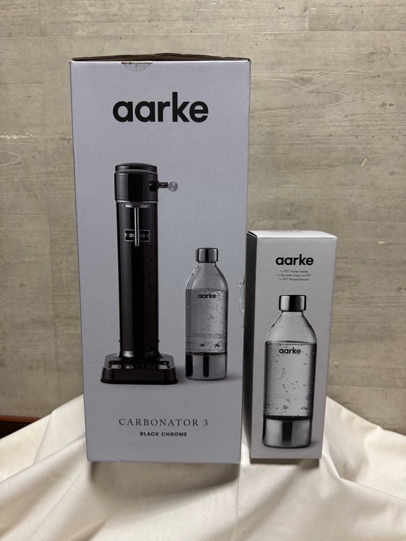 新品、未開封 専用ボトル2本付き aarke Carbonator 3 ブラック