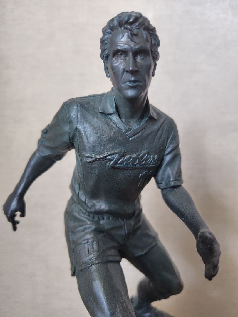 ジーコ サッカー選手像 ブロンズ製 約32cm