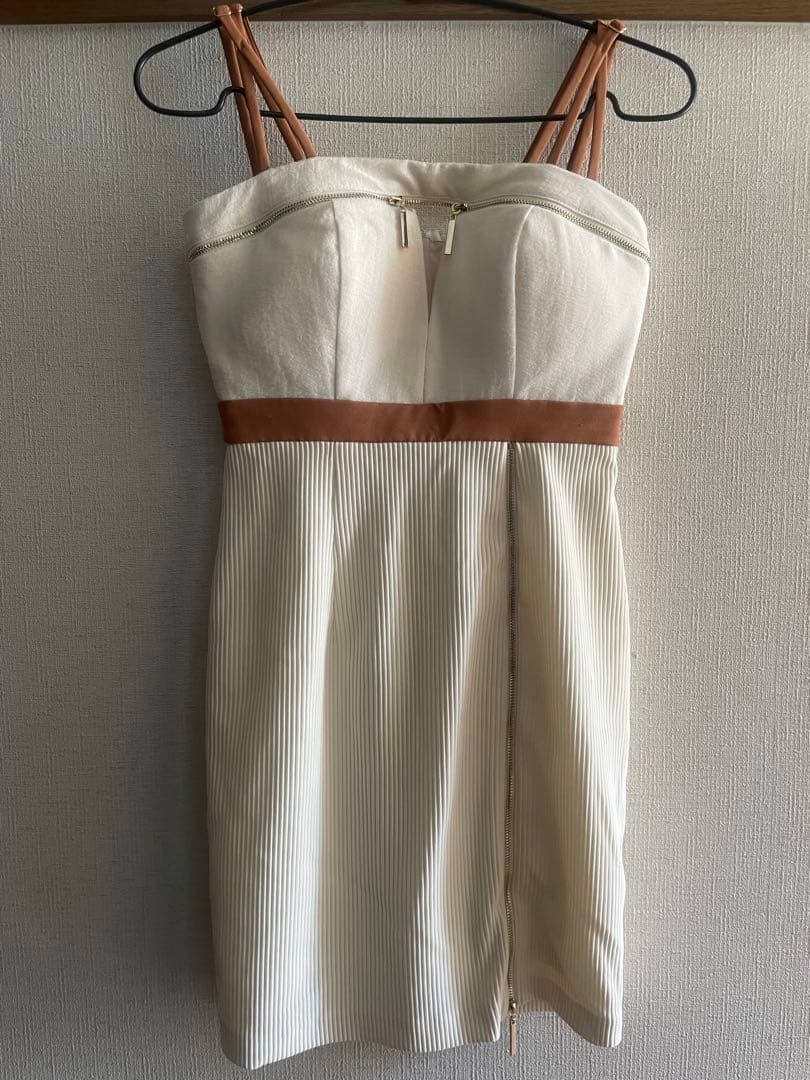 れいな先生着用　ローブドフルール　ROBE de FLEURS ミニドレス