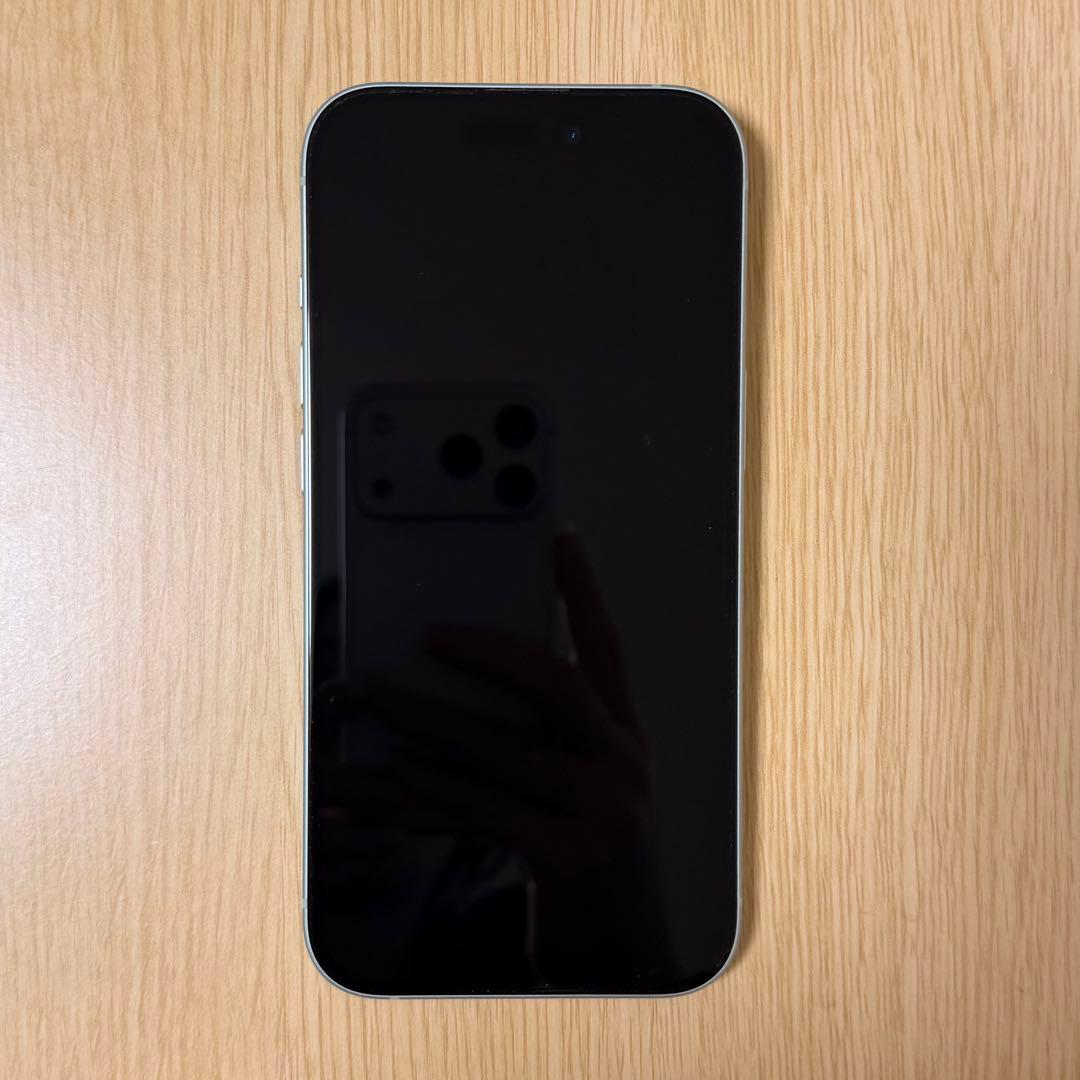 【美品】iPhone15 128GB グリーン（SIMフリー）