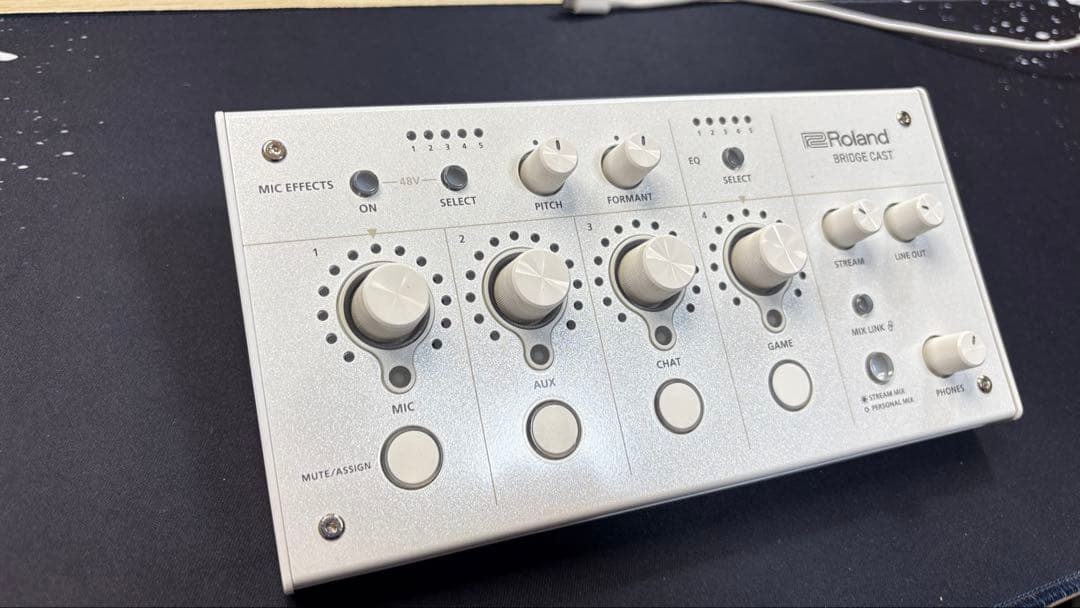 Roland BRIDGE CAST オーディオインターフェイス【未使用に近い】