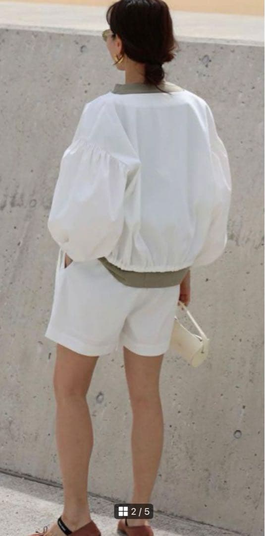 bow.a 水際　ナミナミ　ブラウス　ホワイト