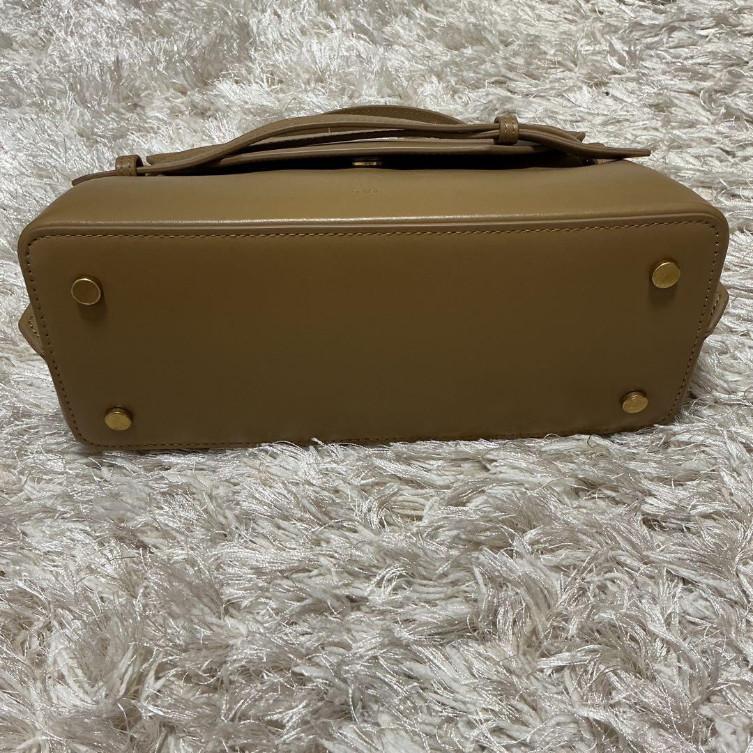 【美品】TOV バッグ　リボン　ショルダー