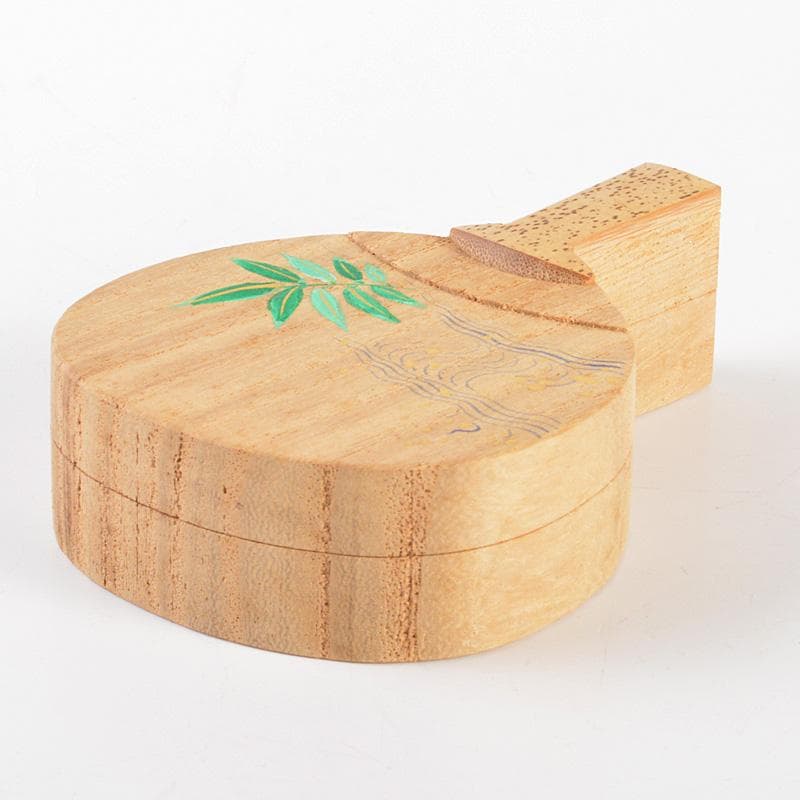 茶道具　道場宗廣作　団扇　葦に水　香合　共箱　V　5881