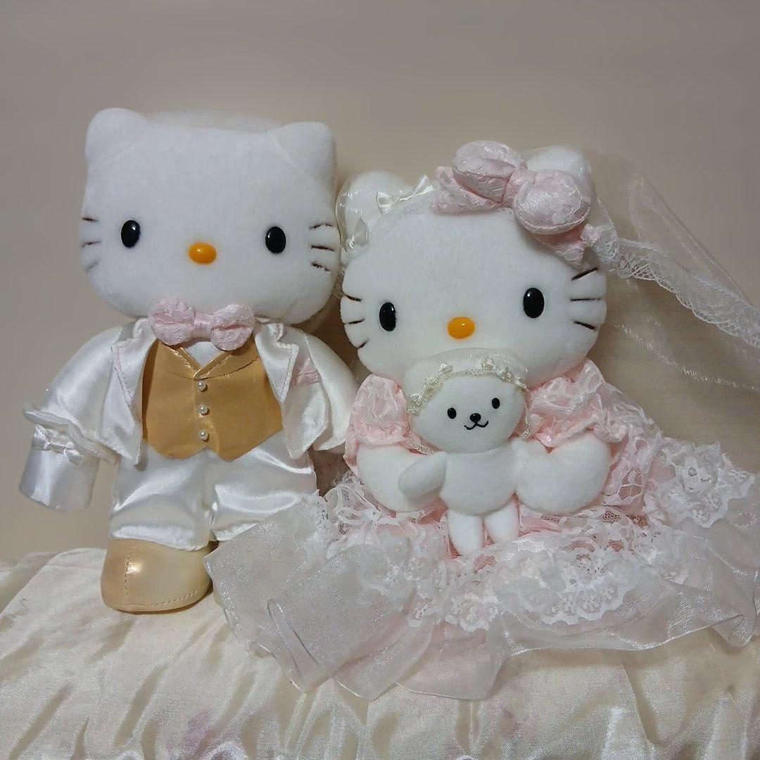 ハローキティ♡ダニエルウェディングドールセット大　希少·超レア品 (22cm)