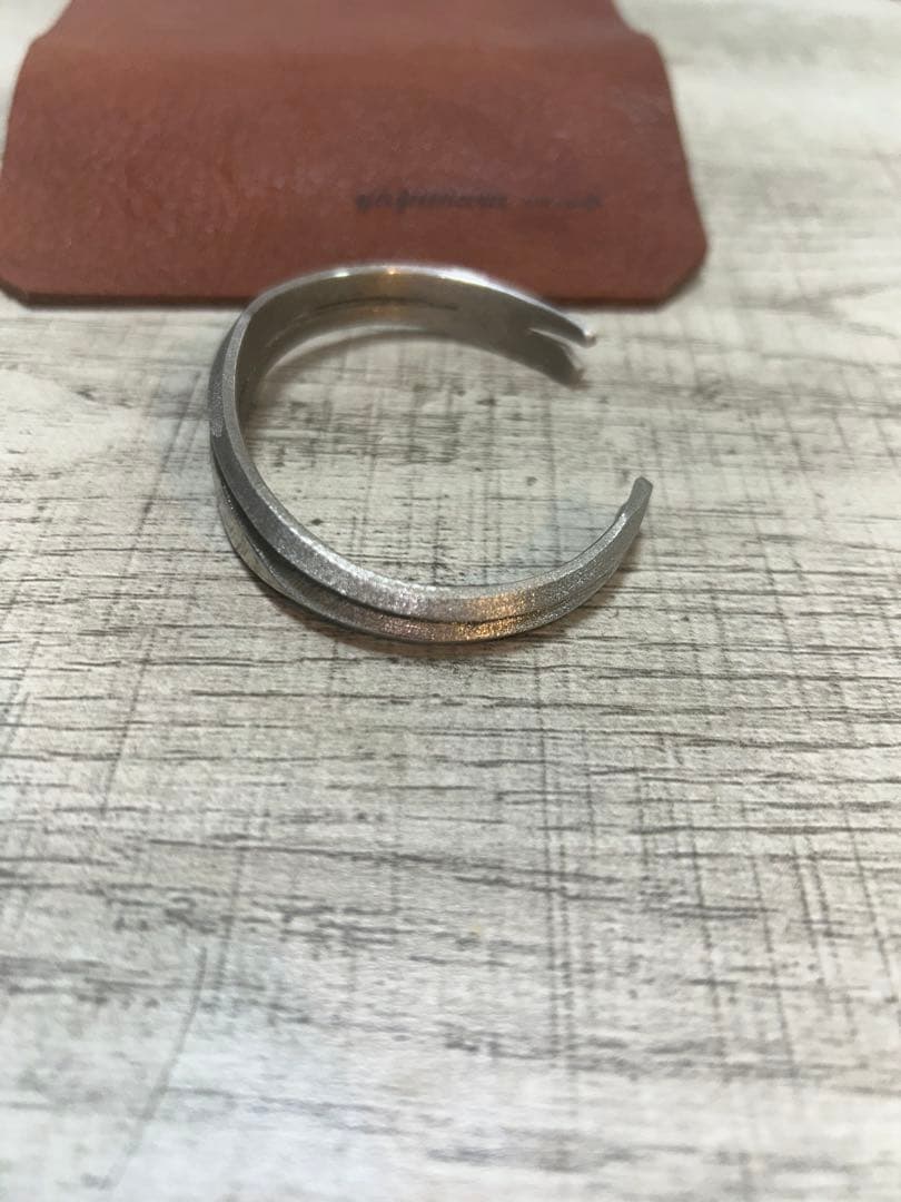 gajumaru art craft シルバーバングル 専用ケース付き