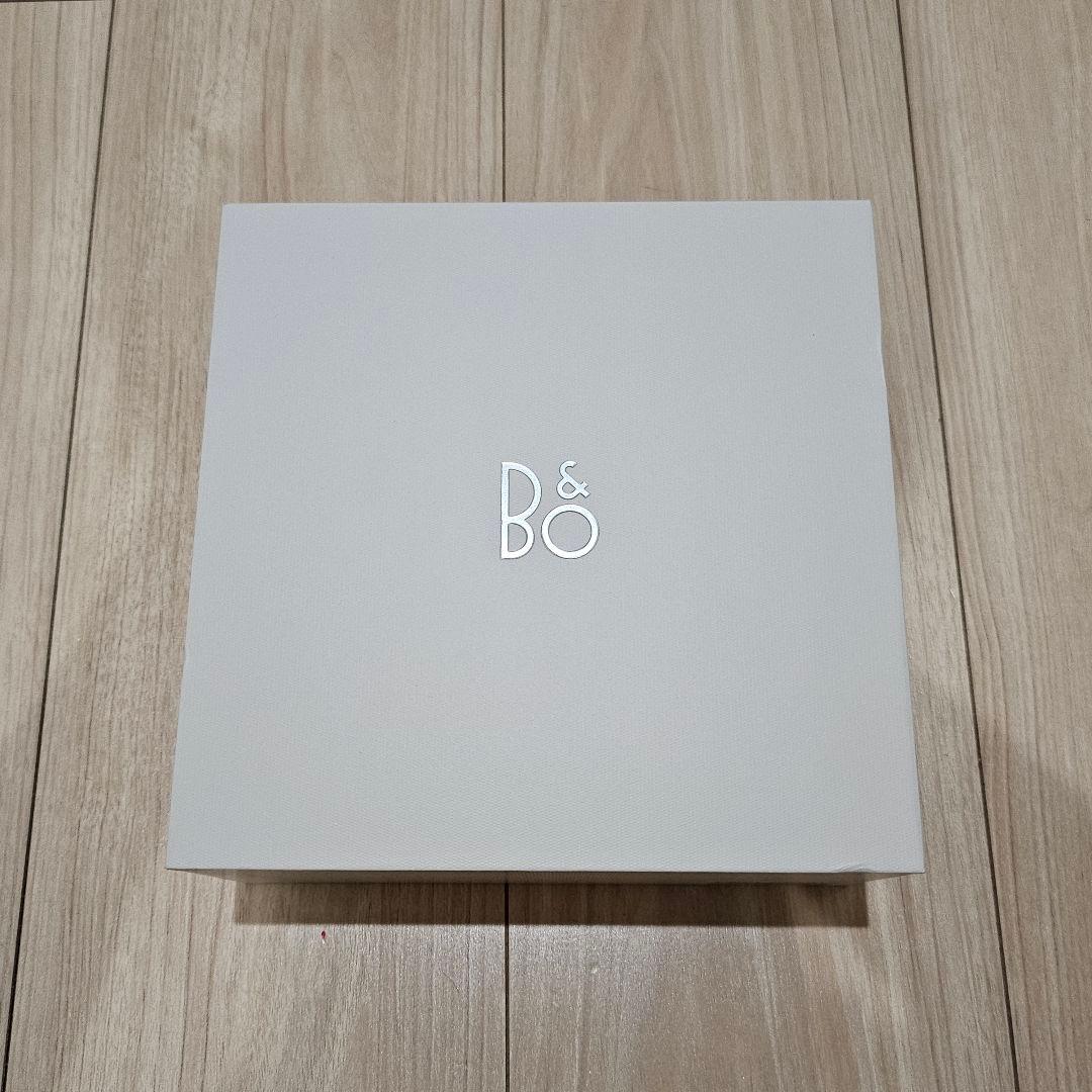 最新☆未開封☆Beosound A1 3rd Gen B＆O ゴールド