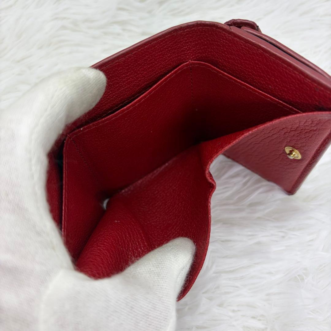 美品✨️ミュウミュウ　三つ折り財布　ラブレター　マドラス レザー ハート 黒