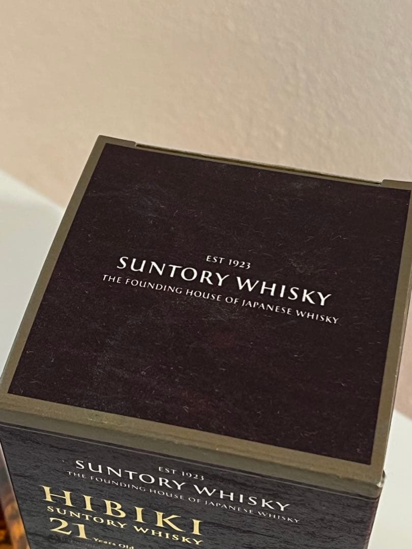 【希少】サントリー　響21年　700ml ウィスキー