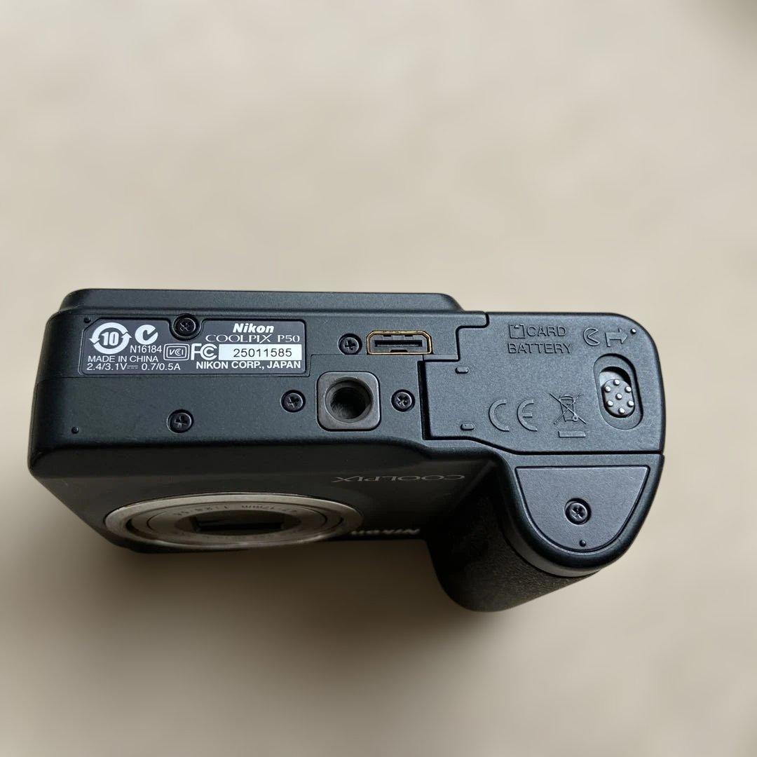 動作確認済Nikon COOLPIX P50 黒　単三電池２本使用