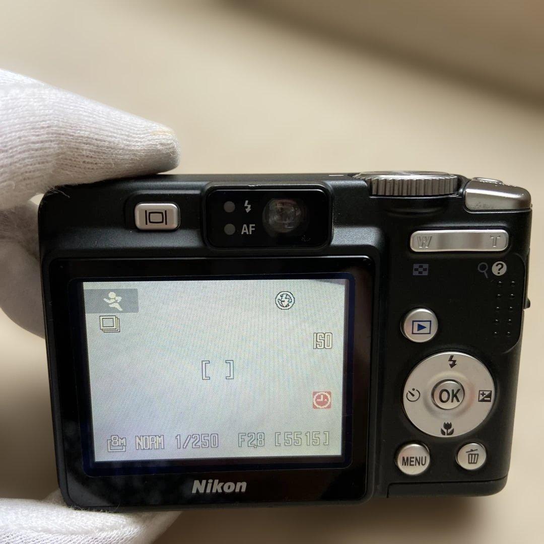 動作確認済Nikon COOLPIX P50 黒　単三電池２本使用