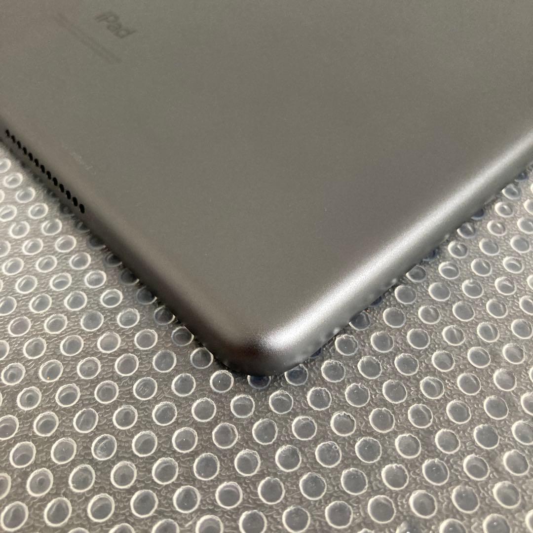 2929【早い者勝ち】iPad8 第8世代 32GB WIFIモデル☆