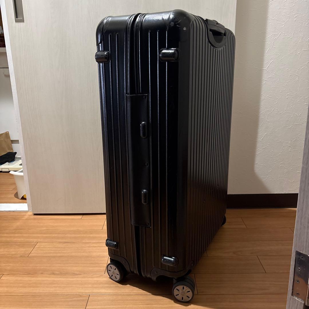 Rimowa リモワ　黒　大型スーツケース