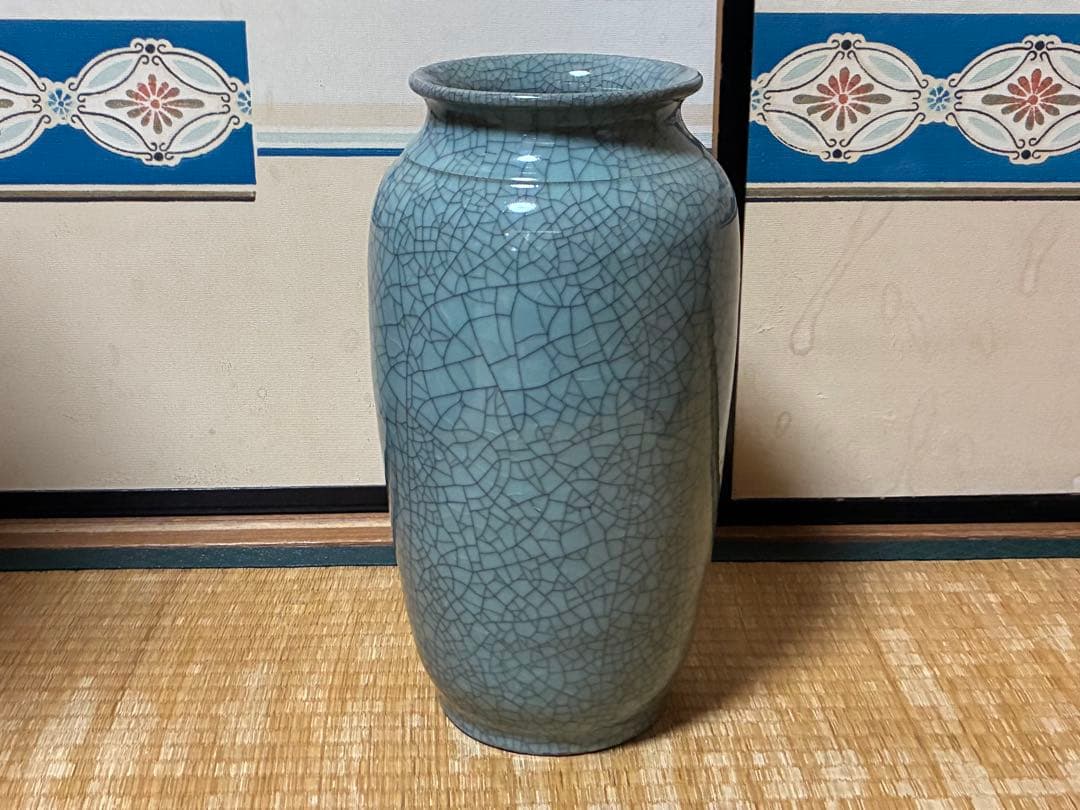 ひび割れ模様の青い花瓶 壺 花入 中国？