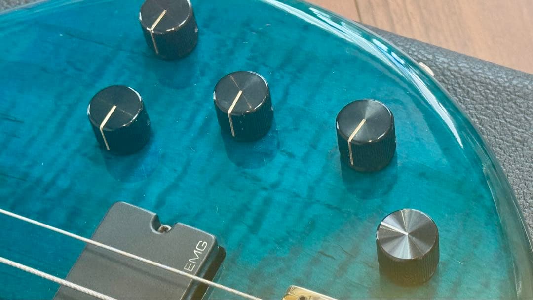 Pedulla MVP-5/5弦エレキベース