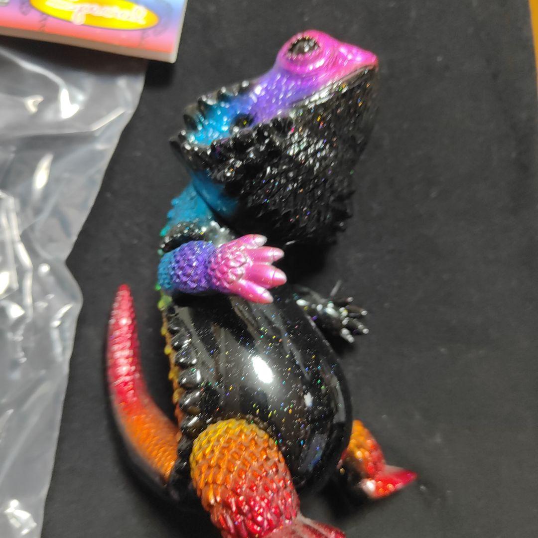 フトアゴン　レインボークラック　ソフビ　ペインターネット