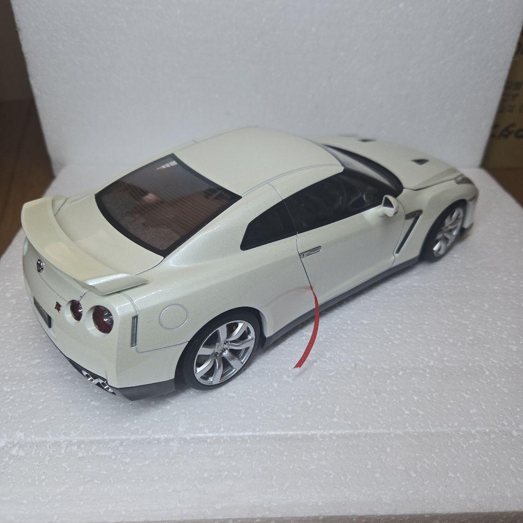 NISSAN　GT-R(R35)