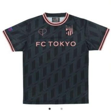 FC東京×BLACKPINK ブラック コンフィットTシャツ　Lサイズ
