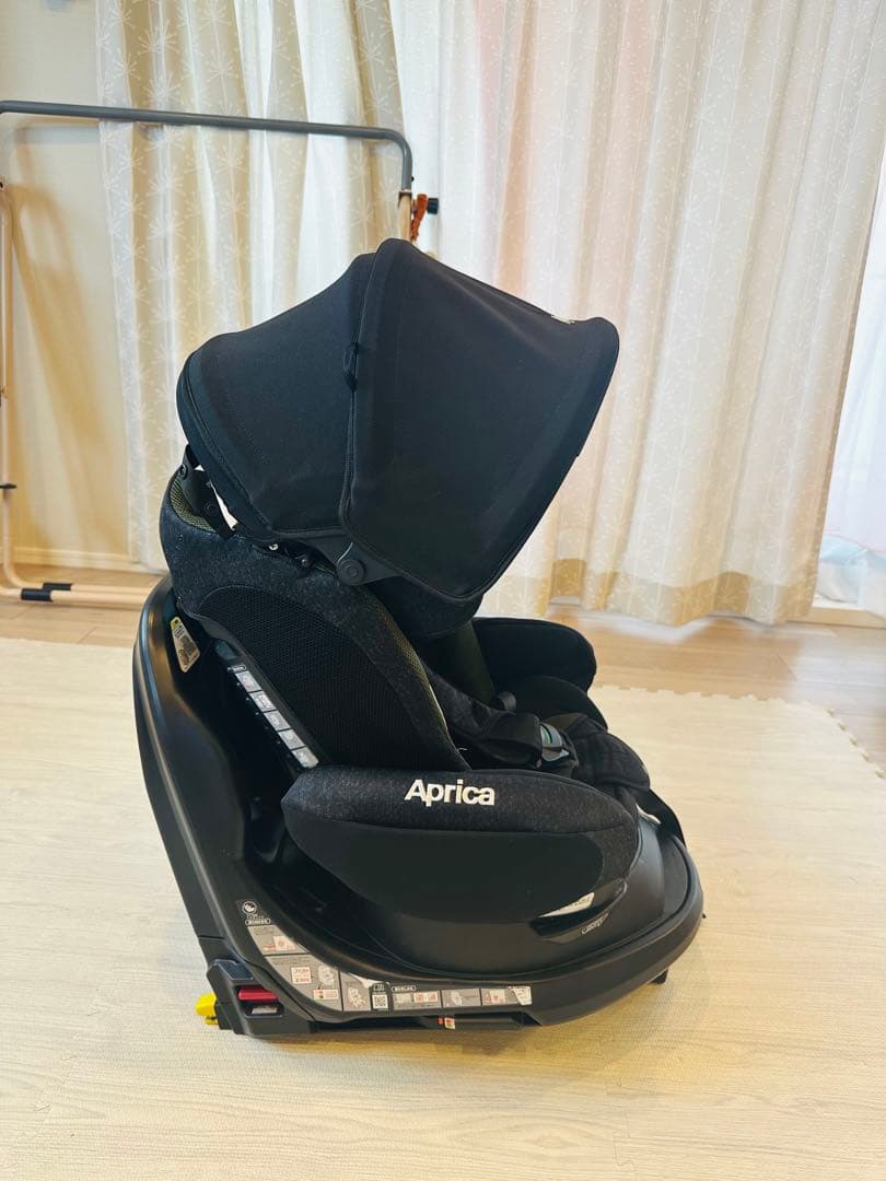 アップリカ チャイルドシート フラディアグロウisofix グリーン