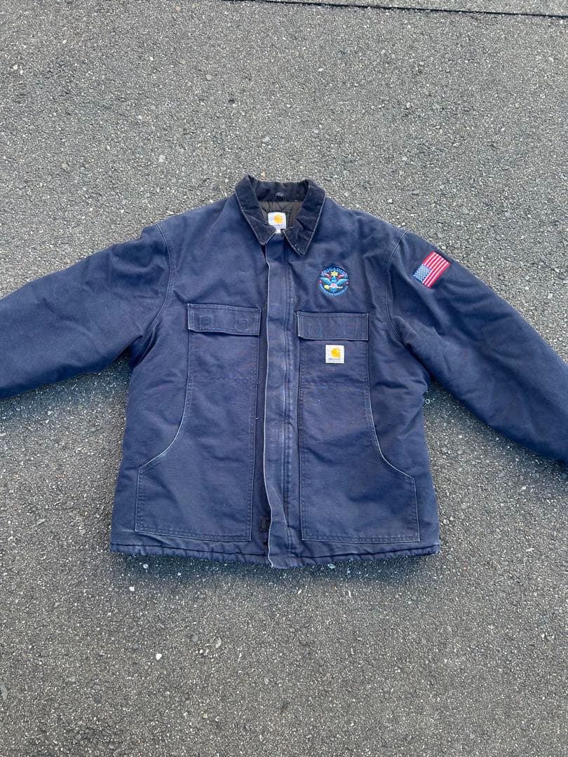 Carhartt ネイビージャケット