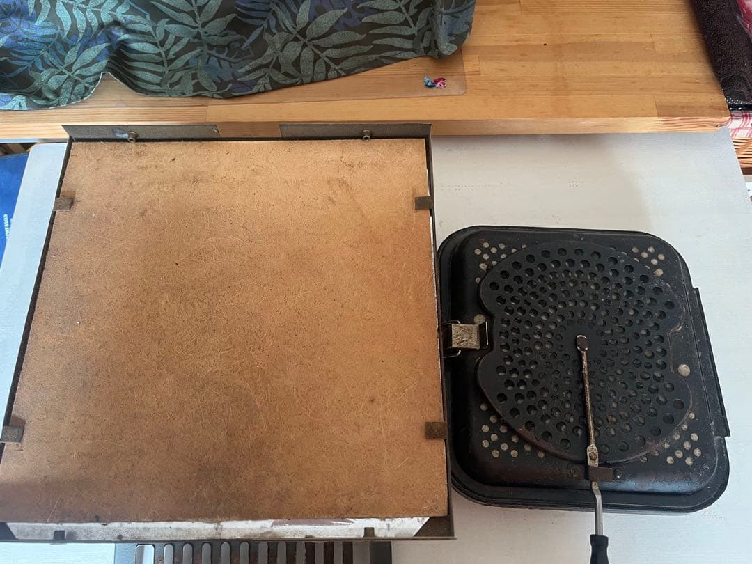 豆炭コタツの燃焼器