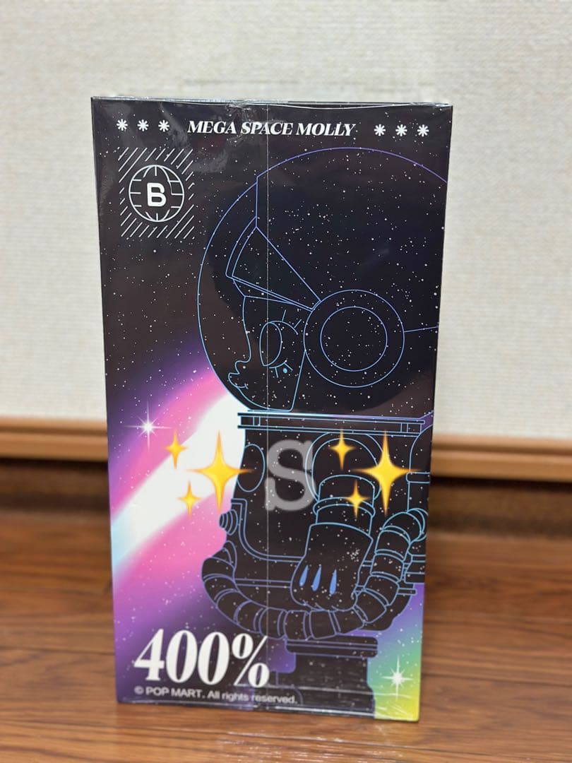 ポップマート MEGA SPACE MOLLY 400% EREBUS