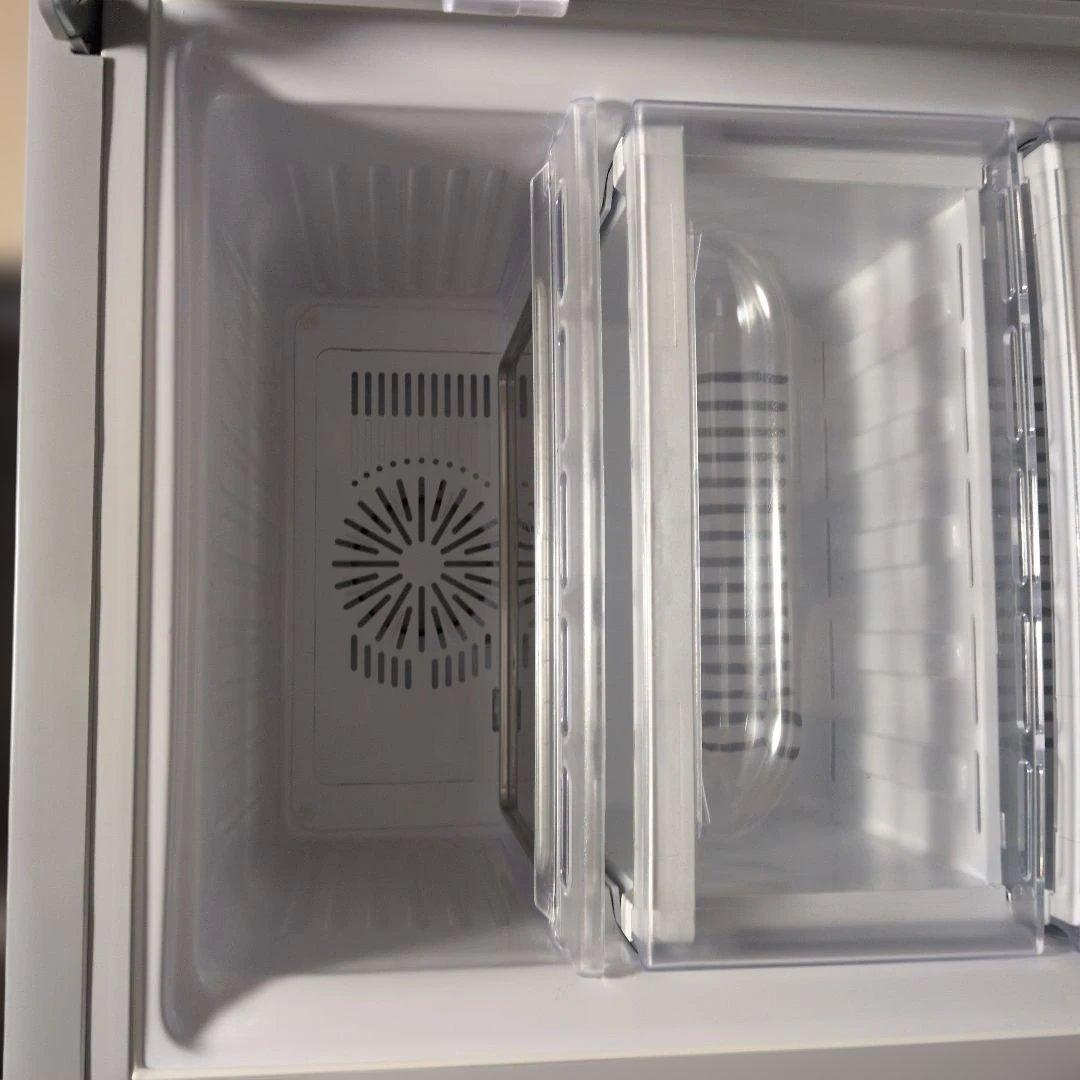 三菱 冷凍庫 MF-U12B 2017年製