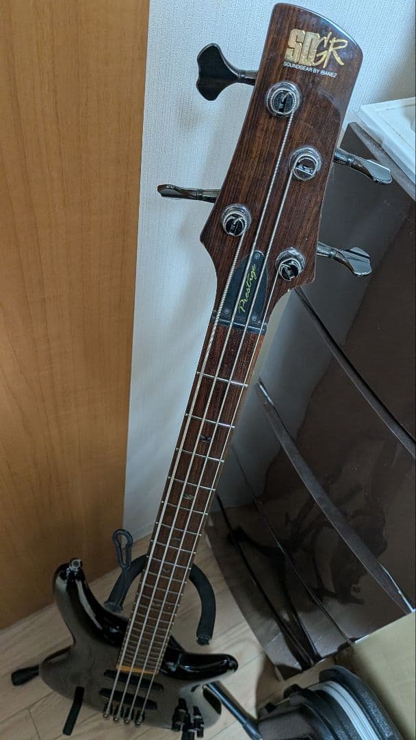 ベース Ibanez Prestige SR2500