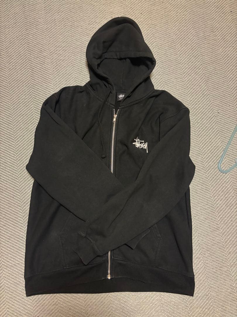 E*O様 Stussy ブラック パーカー Mサイズ