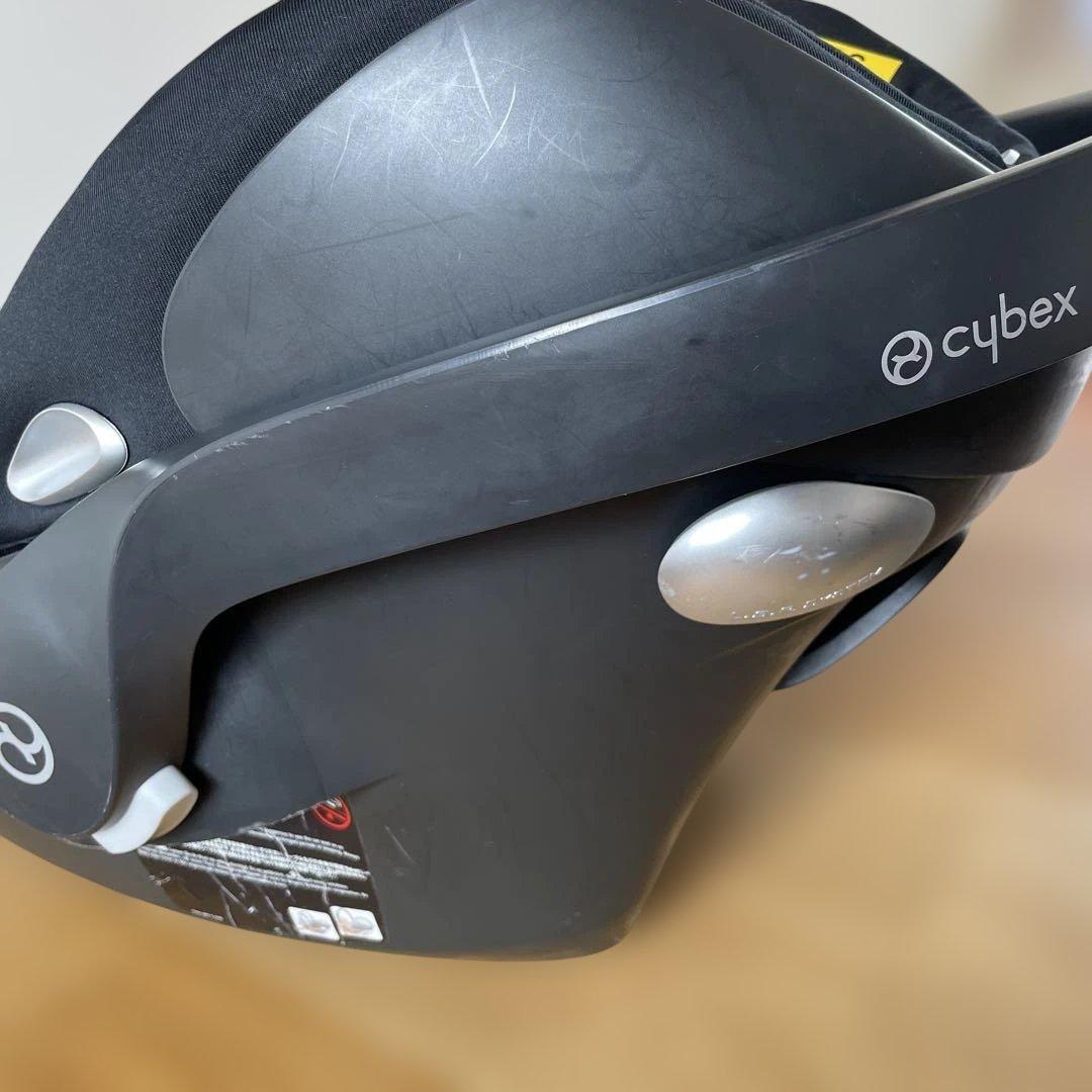 Cybex サイベックス　ATON Q チャイルドシート　ベース付