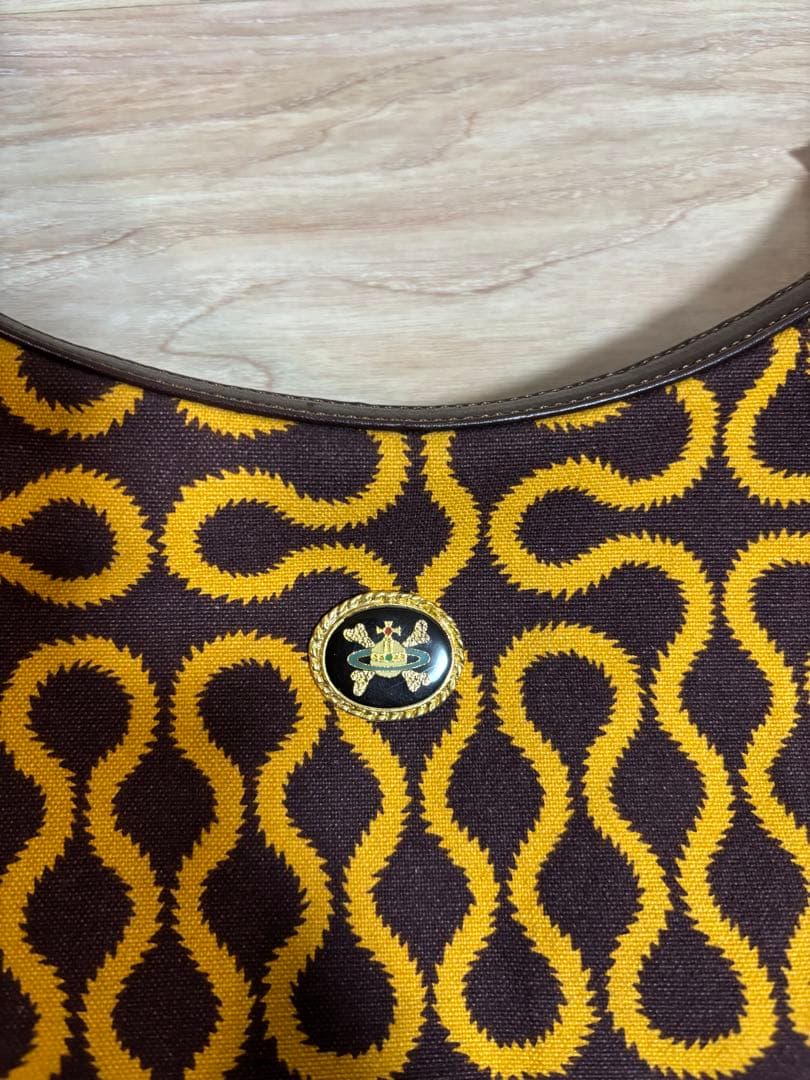 ヴィヴィアンウエストウッド　ヴィンテージスクイグル バナナバッグ　ワンショルダー