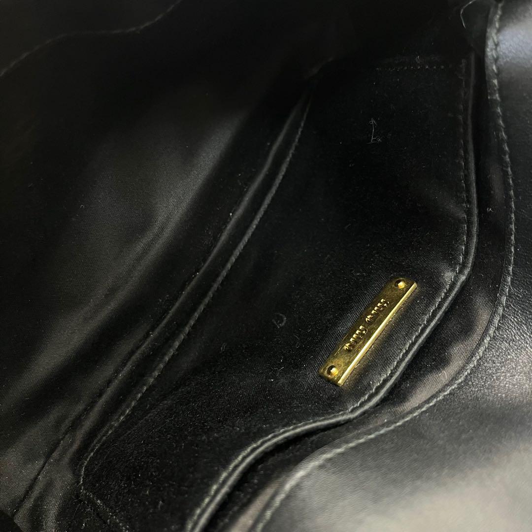 極美品■ミュウミュウ キルティング ギャザー ショルダーバッグ ポーチ 黒