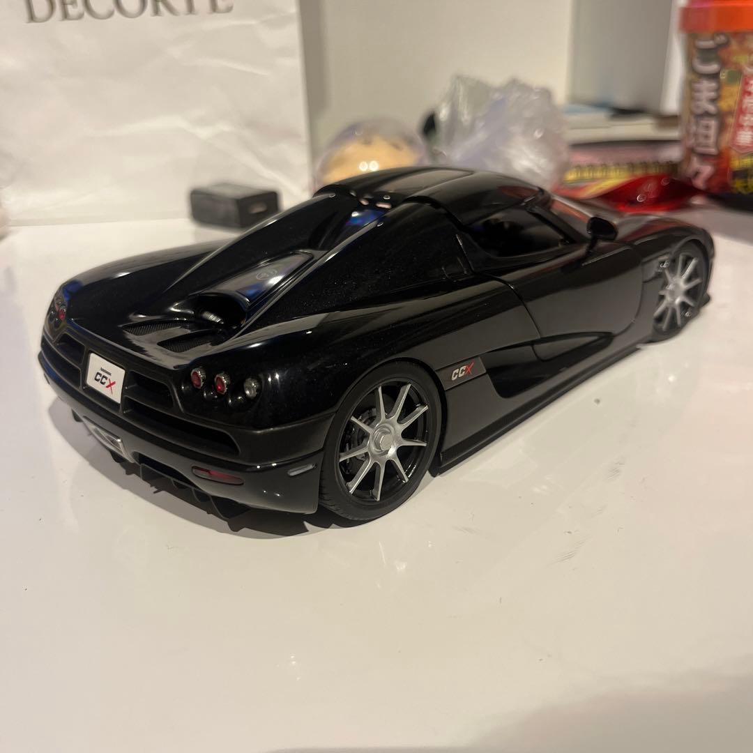 オートアート 1/18 ケーニグセグ CCX