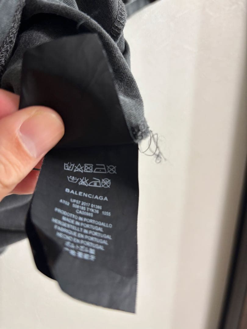 BALENCIAGA パリグラフィック Tシャツ