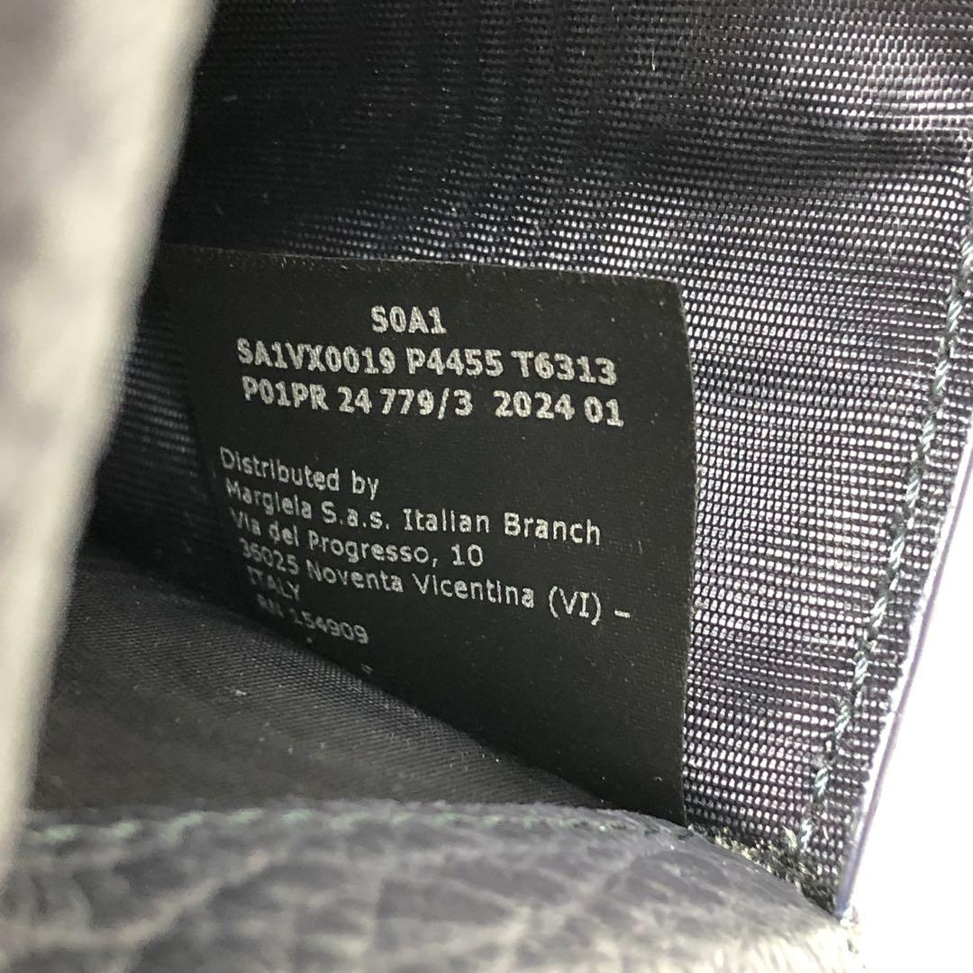 【美品】★8F061 メゾンマルジェラ ケース グレインレザー ネイビー