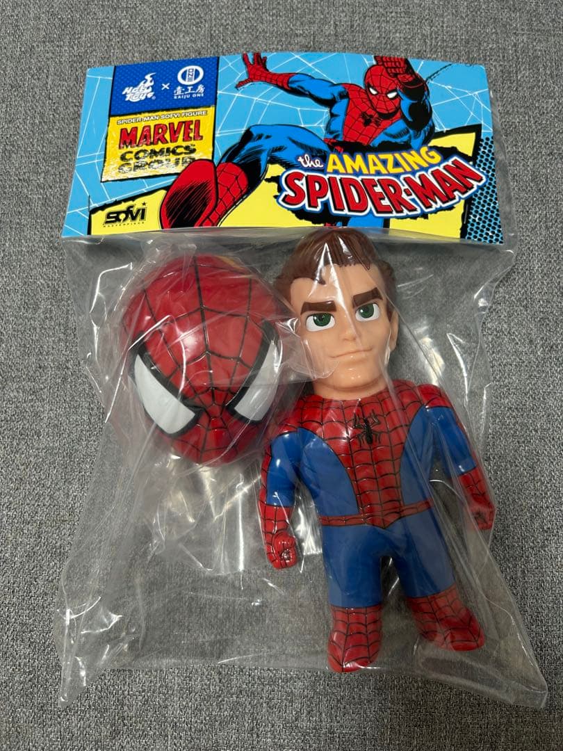 トイサピエンス限定　スパイダーマン　ソフビ Kaiju One