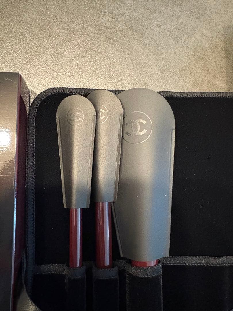 CHANEL / 【新品】レ パンソールージュヌワール メークアップブラシセット