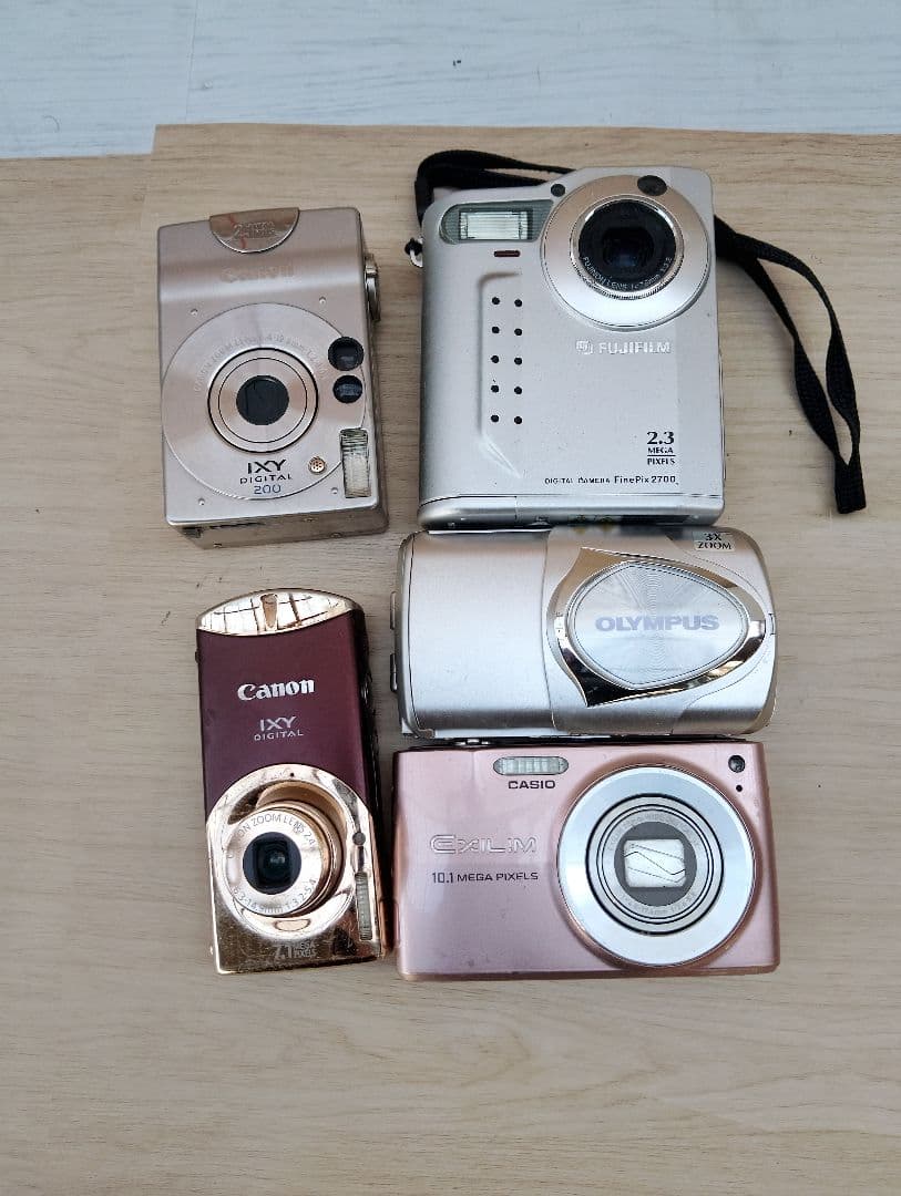 Canon IXY DIGITAL などまとめて5台ジャンク(よ13)