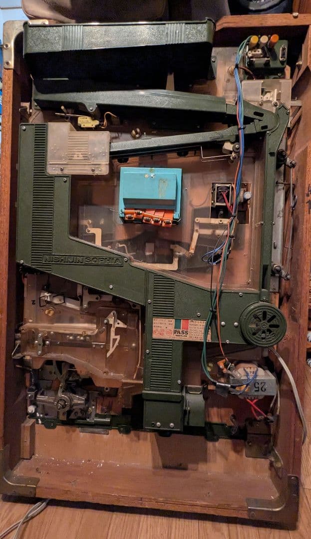 西陣　手打ち式パチンコ台　『白いカモメ』スーパーデラックス　昭和レトロ　超希少品